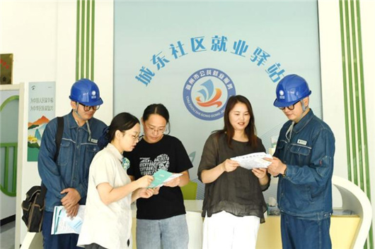 全国科普月：电力之光点亮美好生活